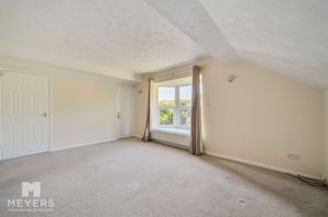 Photo 21- click for photo gallery